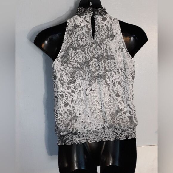 B Wear black and white lace halter tank - Picture 2 of 6